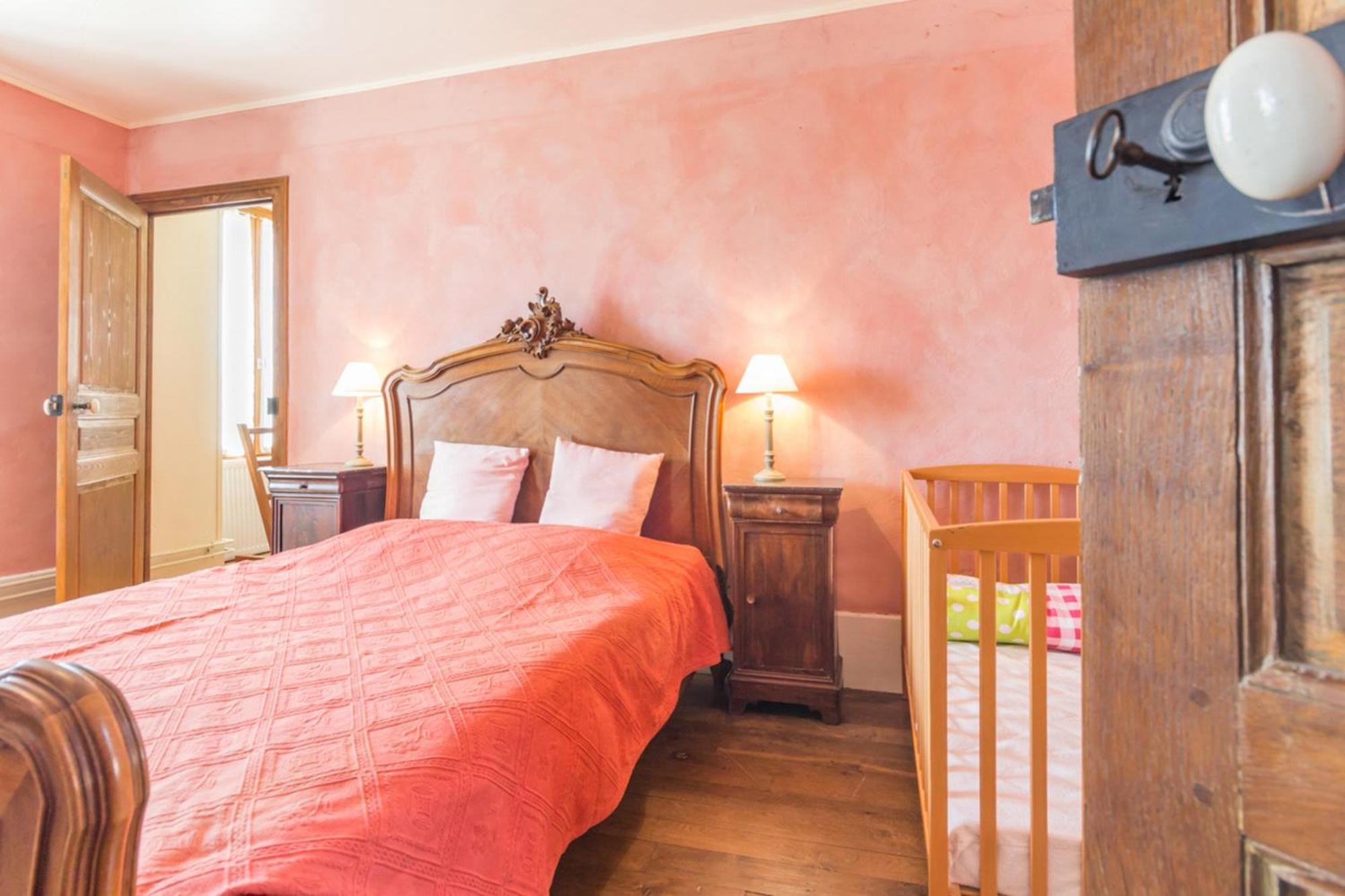 Maison Chaleureuse A Eringes Avec Jardin Et Parking Inclus Esterno foto